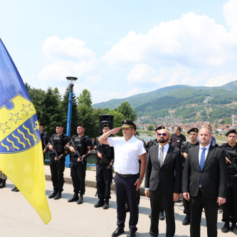U Goraždu obilježili Dan policije BPK: Zaslužnim policajcima uručene nagrade