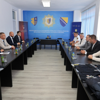 MUP Kantona Sarajevo nastavlja podršku MUP-u BPK Goražde: Dodijeljene taktičke uniforme